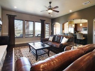 1209 Lakeshore Dr, Spicewood, TX 78669