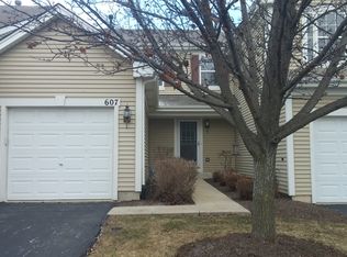 607 Prairie View Dr, Minooka, IL 60447