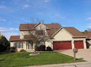 4700 W Pine St, Appleton, WI 54914