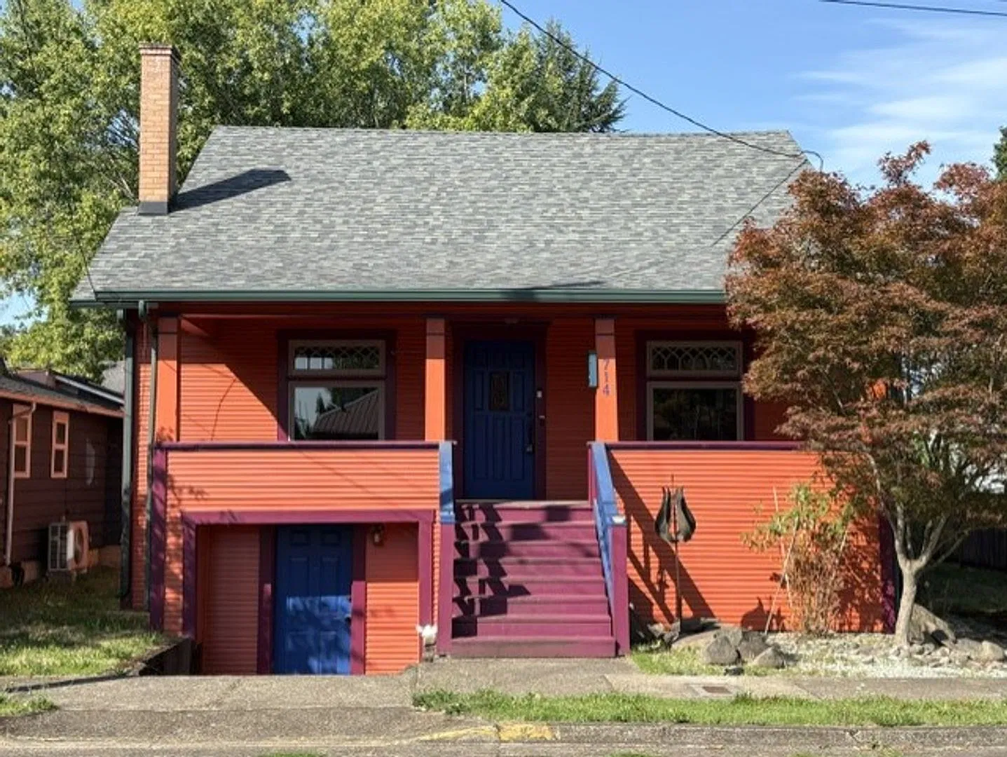 3Bd/2Ba Two-Story Historic Home — Photo 1