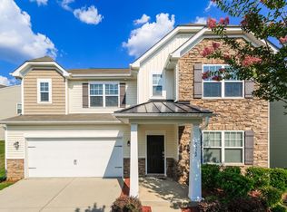5922 Kelyn Hills Dr, Charlotte, NC 28278