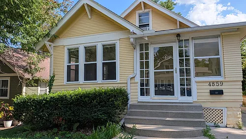 4859 Burt St Photo 1