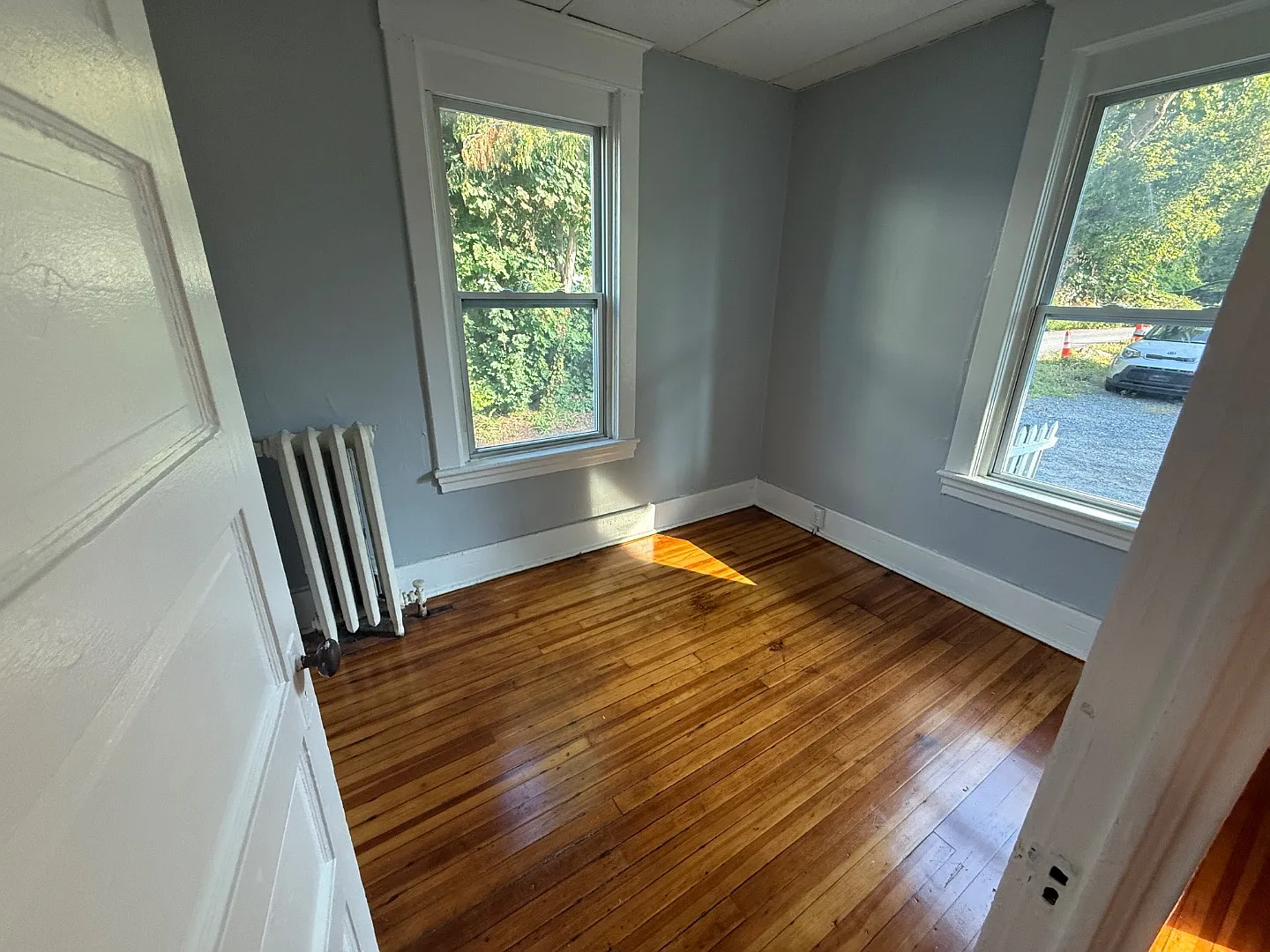 893 Lancaster St - 4 — Photo 3