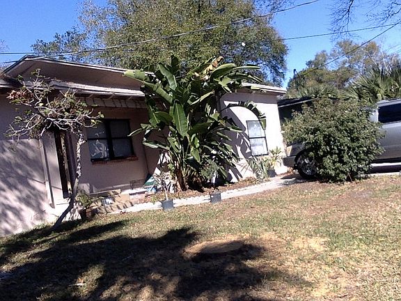 5th image of 1012 Crestdale St