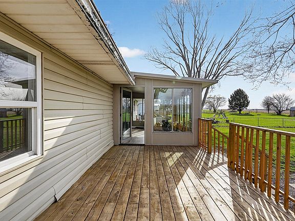 5th image of 3263 Ford Rd NW