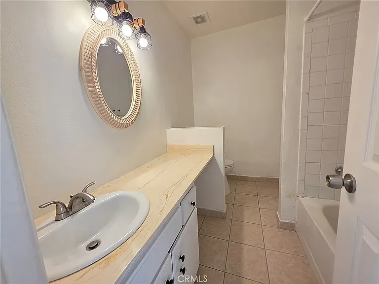 719 N Eucalyptus Ave #26C — Photo 18