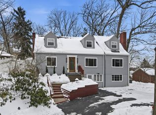 8468 Peebles Rd, Pittsburgh, PA 15237