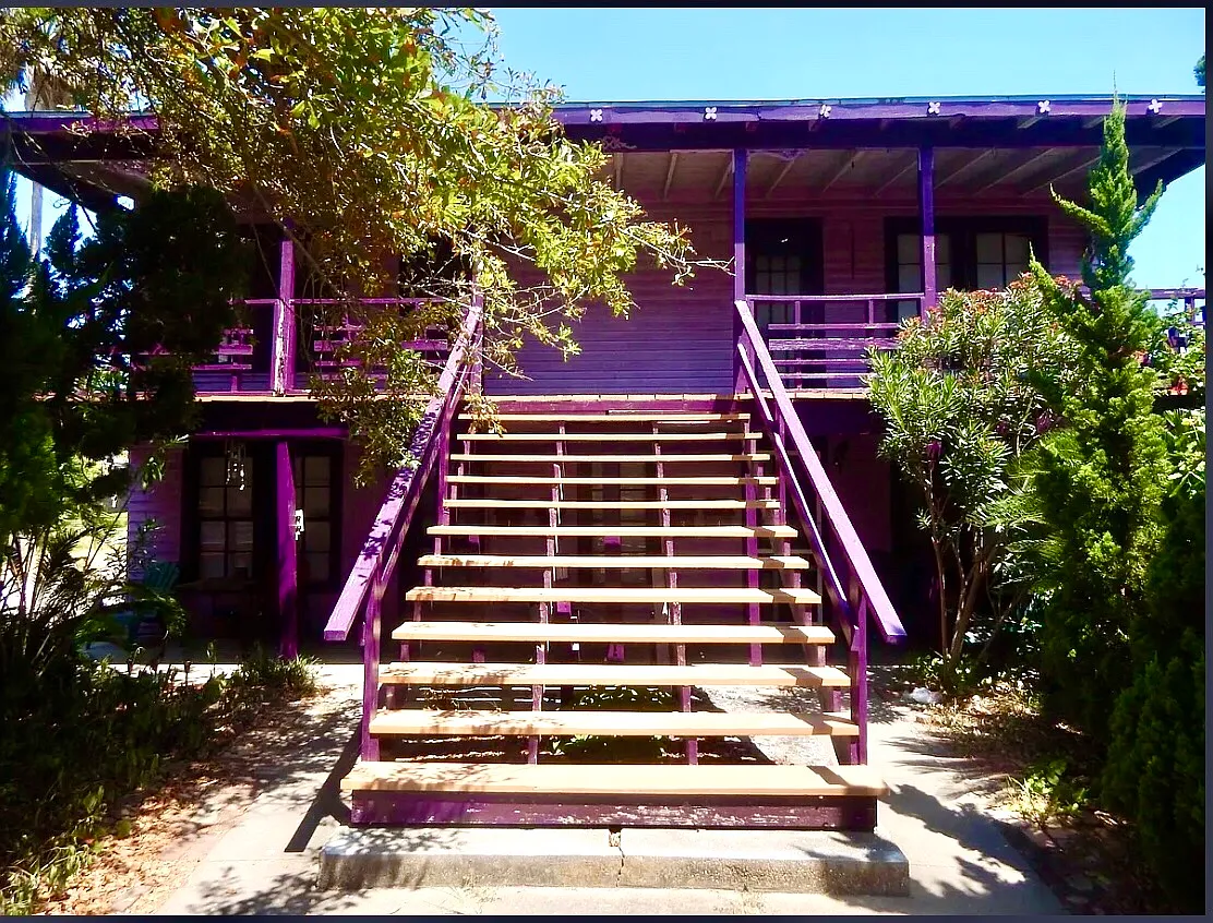 Studio, 650 sqft, $1,100 — Photo 1