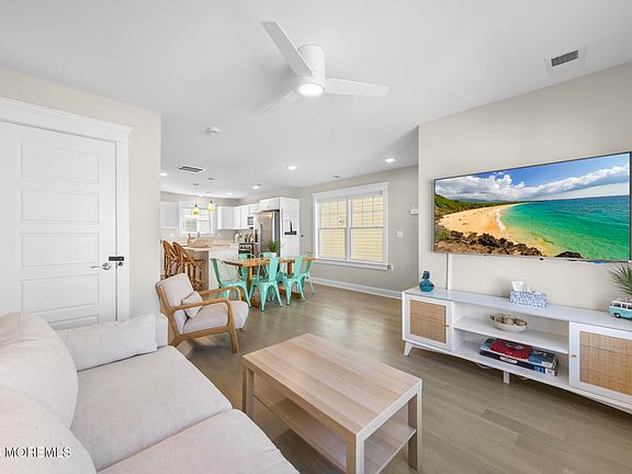 4th image of 8 Shell Rd #118