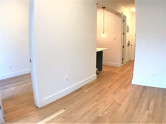 Rented by Lang Realty LLC | media 48