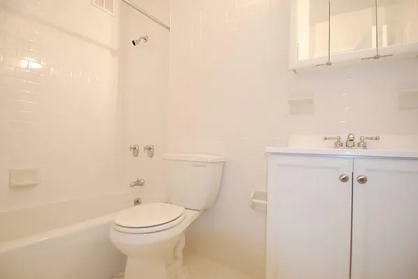 Rented by Town Residential | media 19