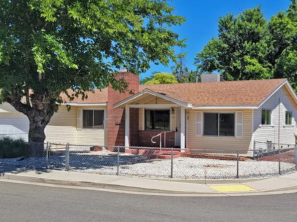1841 Montana Ave, Shasta Lake, CA 96019