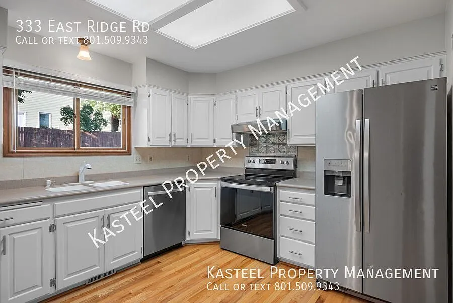 Beautiful, Spacious Home with Updated Kitchen — Photo 4