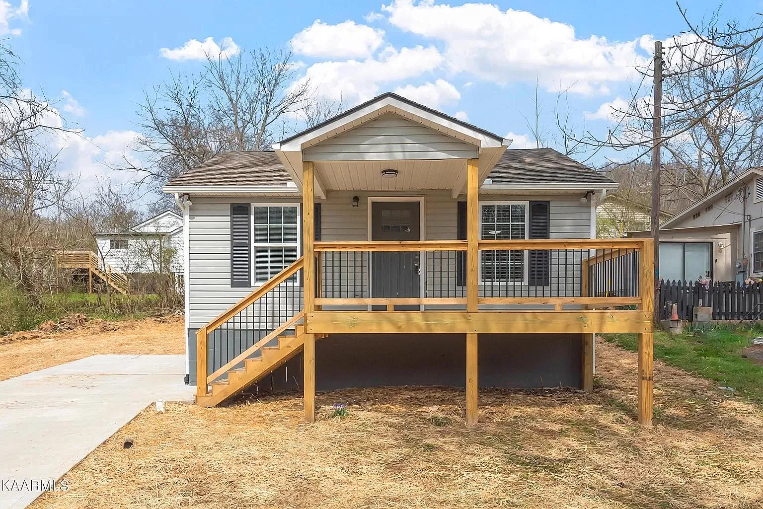 2715 Addison Dr — Photo 4