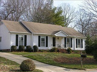 1st image of 206 Village Ln