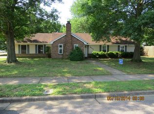 6979 Autumnhill Ln, Bartlett, TN 38135