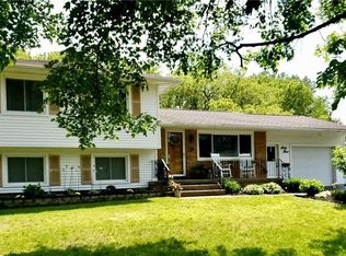 63 Frear Dr, Rochester, NY 14616