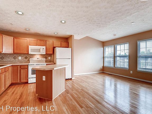 2nd image of 647 Possum Trot Way