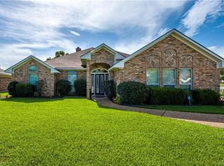 5531 Lake Side Dr, Bossier City, LA 71111