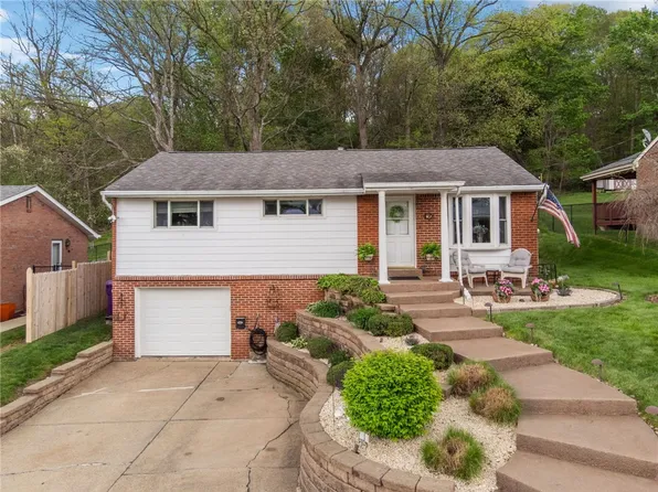 90 Sierra Dr, Pittsburgh, PA 15239