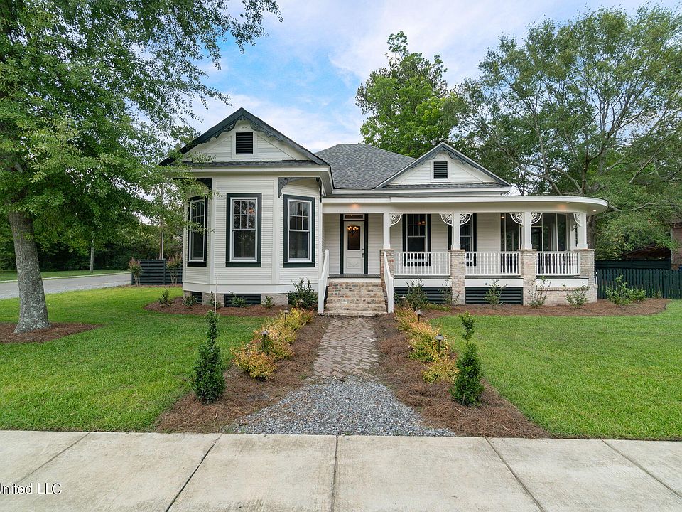 325 W 4th St, Hattiesburg, MS 39401 | MLS #4049297 | Zillow