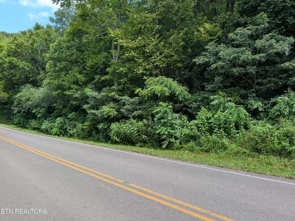 875 Morelock Rd, Morristown, TN 37814