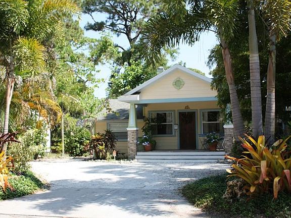 2nd image of 3216 Avenue A W