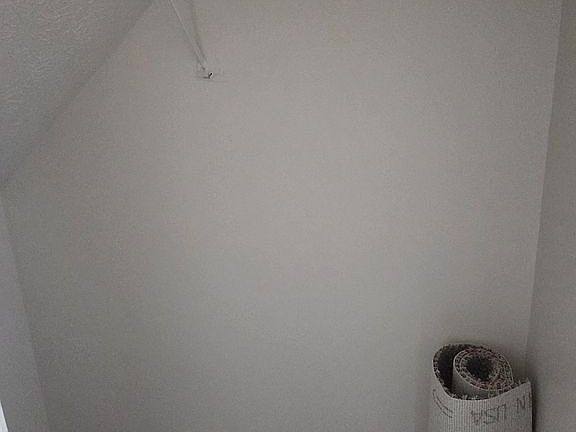 Closet/storage (213A)