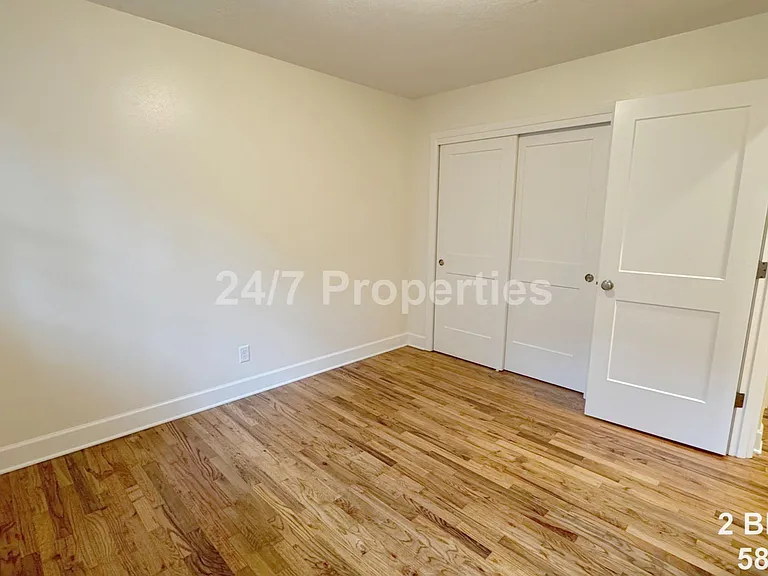 580 5th St — Photo 9