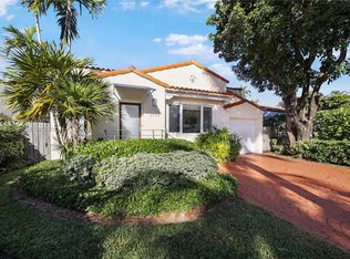 Surprise Lake, Miami Beach, FL 33140