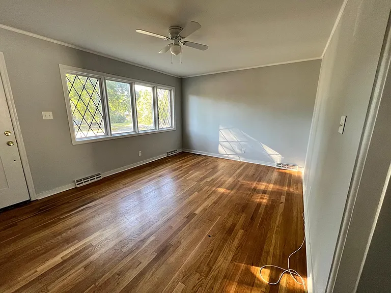 4200 Longleaf Dr — Photo 13