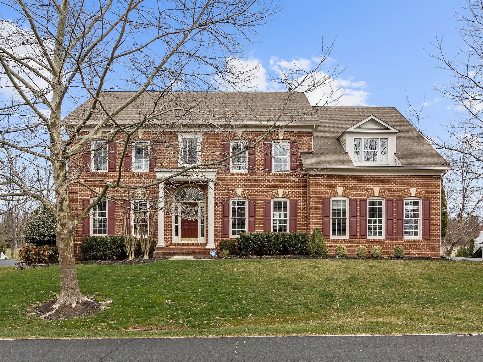 43324 Crystal Lake St, Leesburg, VA 20176 | Zillow