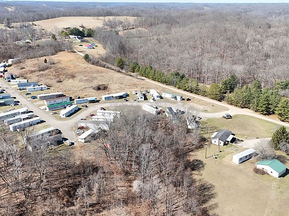 2nd image of 40993 Park Rd