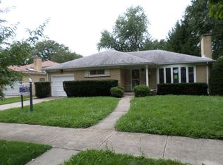 9234 Parkside Ave, Morton Grove, IL 60053