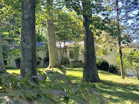 4th image of 618 Glenway Ave