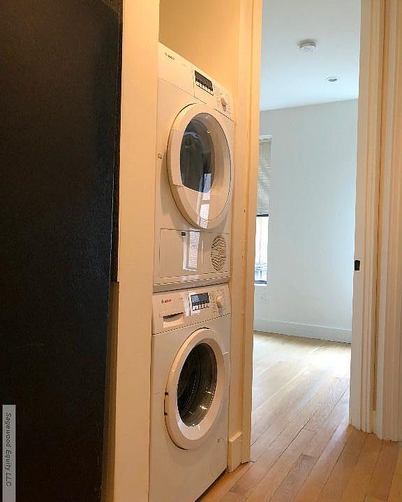 1st image of 222 W 21st St APT 4R