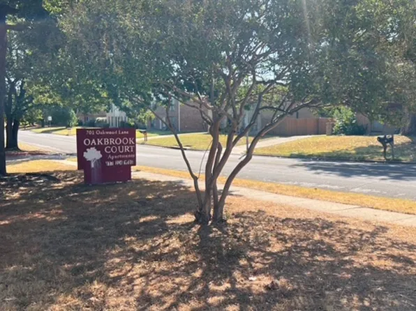 701 Oakwood Ln APT 5, Arlington, TX 76012