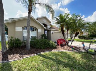 1813 Golden Dawn Pl, Zephyrhills, FL 33543