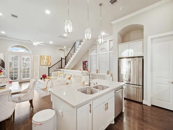 606 N Nagle St, Houston, TX 77003