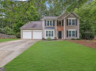 8011 Huntcliff Rd, Woodstock, GA 30189