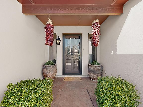 3rd image of 5523 Vista Sandia NE