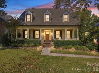223 N Brackenbury Ln, Charlotte, NC 28270