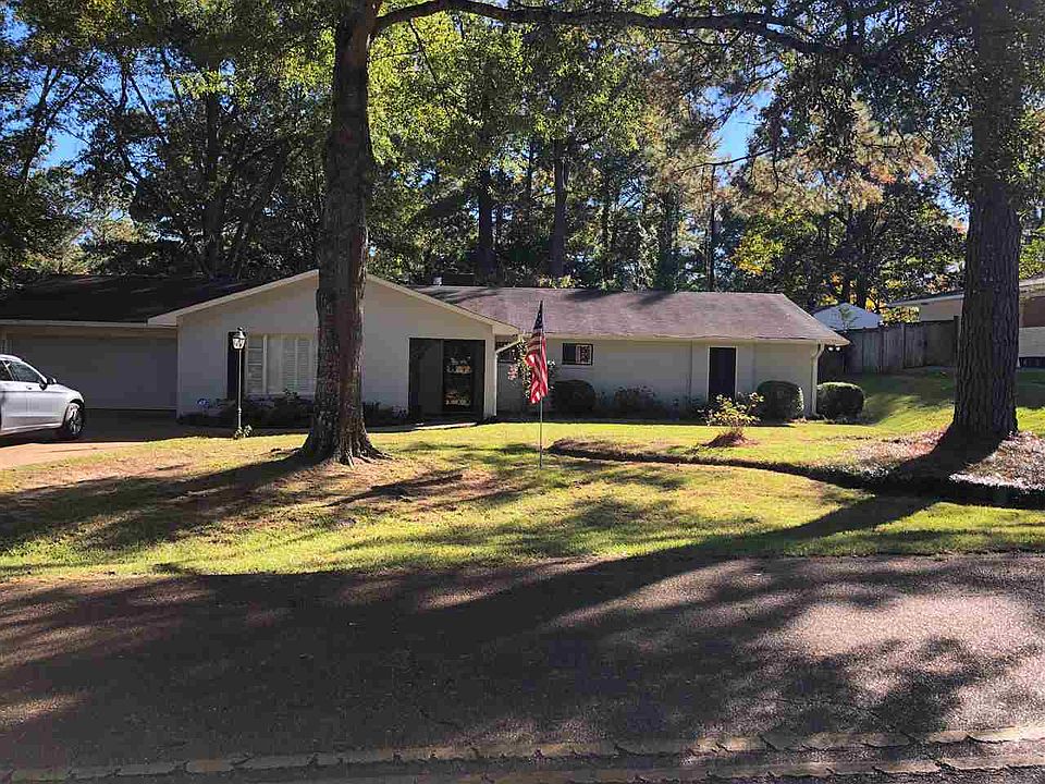 2nd image of 2249 Southwood Rd