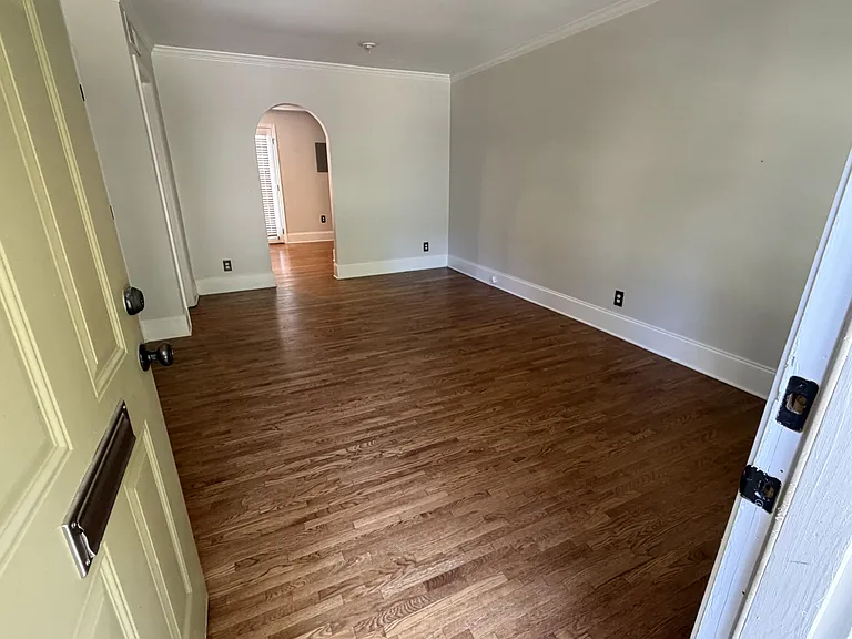 1215 Pinecrest Ave #7 — Photo 5