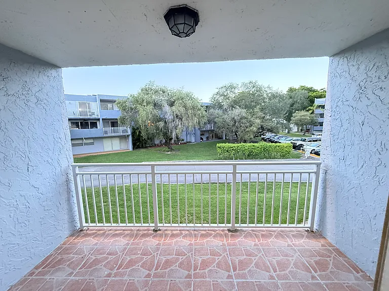 9355 Fontainebleau Blvd #C222 — Photo 12