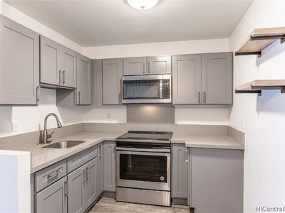 594 Mananai Pl #21S, Honolulu, HI, 96818