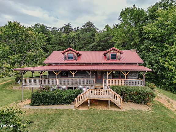 2nd image of 10882 Asheville Hwy