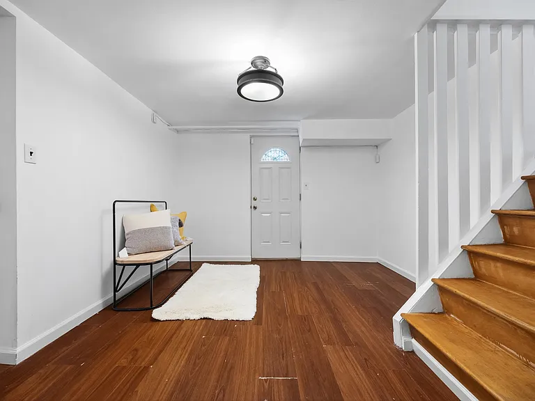21 Joyce Rd — Photo 15