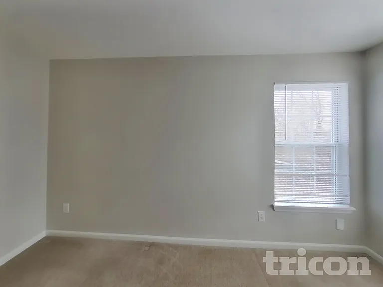 10213 Blue Sky Dr — Photo 12