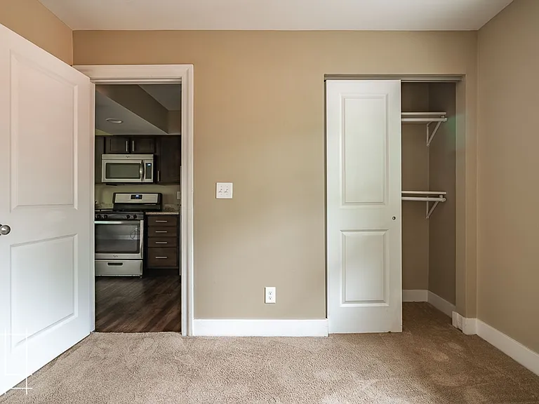 1308 - 1326 Dennison Ave — Photo 52